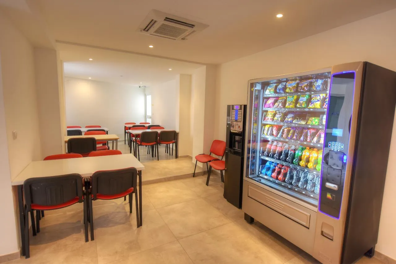 The Howard Hotel Sliema 3*,
