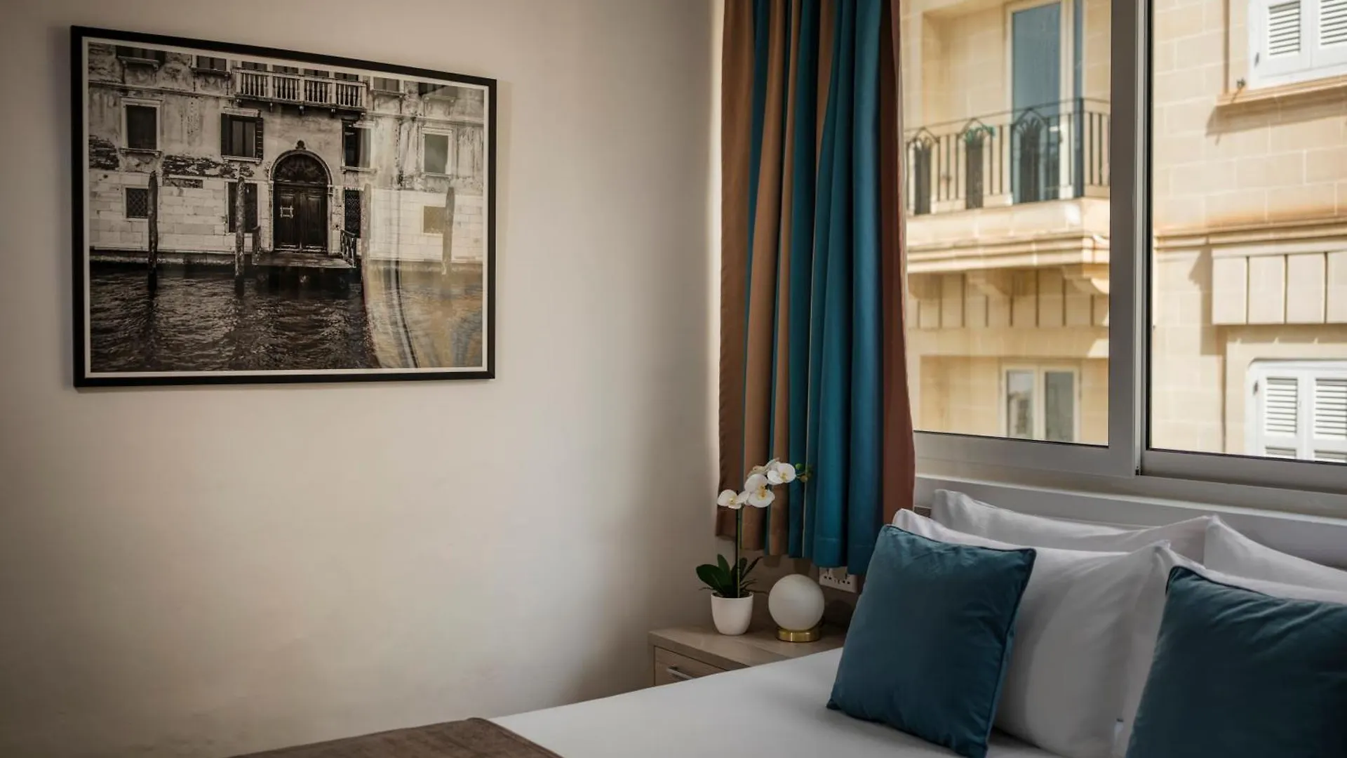 ***  The Howard Hotel Sliema Malta